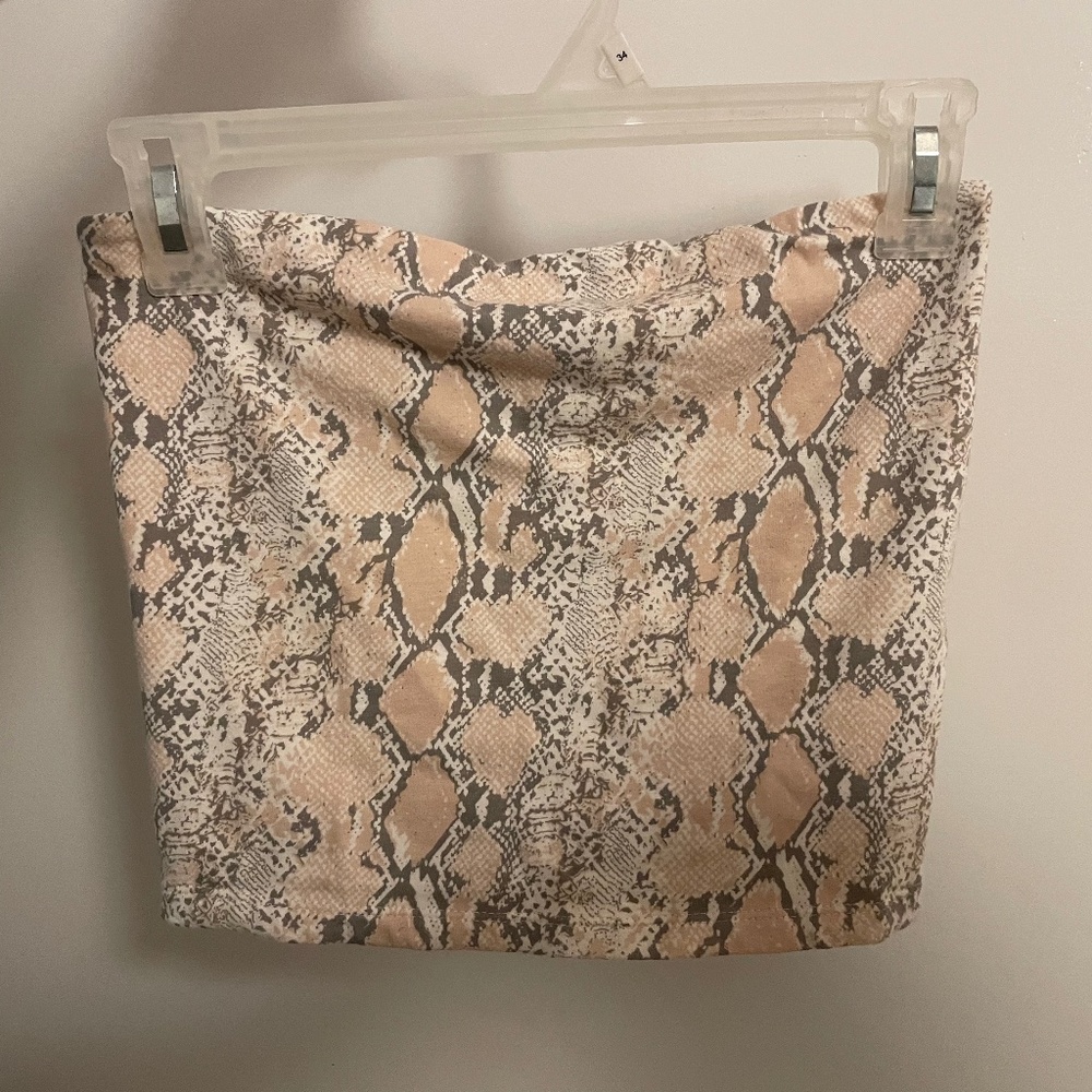 Cute snake print tube top